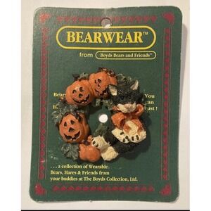 Vtg Boyds BEARWEAR Ernest‎ On The Halloween Pumpkin Cat Wreath Brooch 1995
